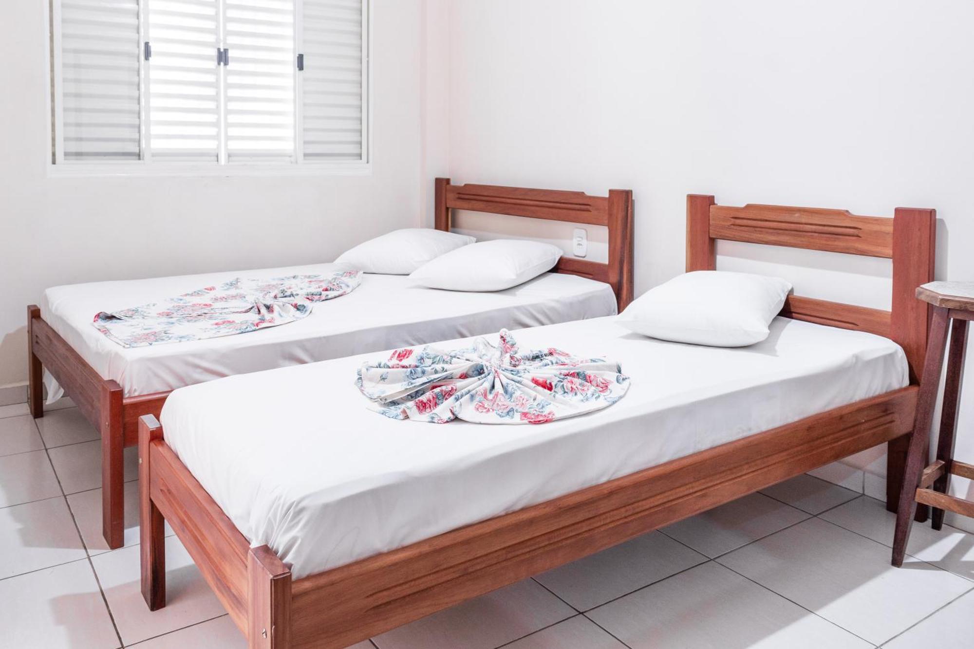 Hotel Caminho Do Rosario อาปาเรซีดา ภายนอก รูปภาพ