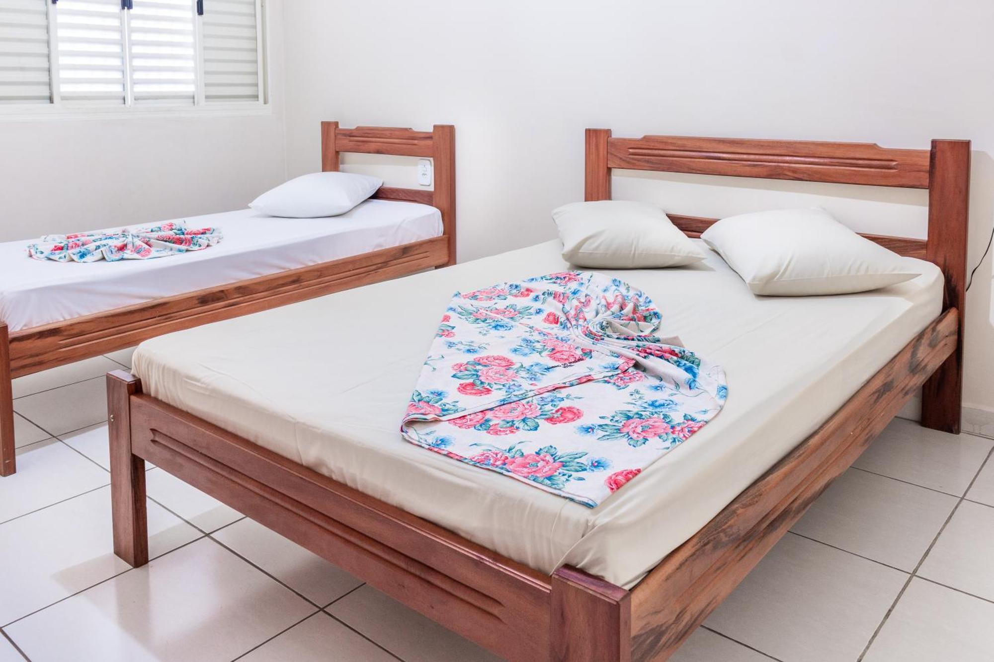 Hotel Caminho Do Rosario อาปาเรซีดา ภายนอก รูปภาพ